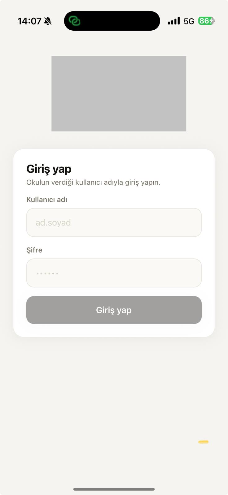 DOYS mobil uygulamasında haftalık ders programı ekranı